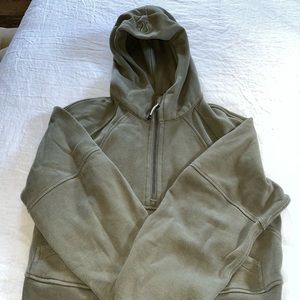 Lululemon Half zip